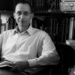 Luis S. Krausz.